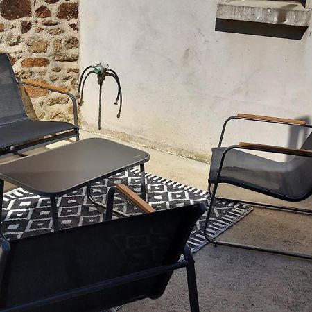 Gite Comme Chez Soi Ducey Les Cheris Екстер'єр фото