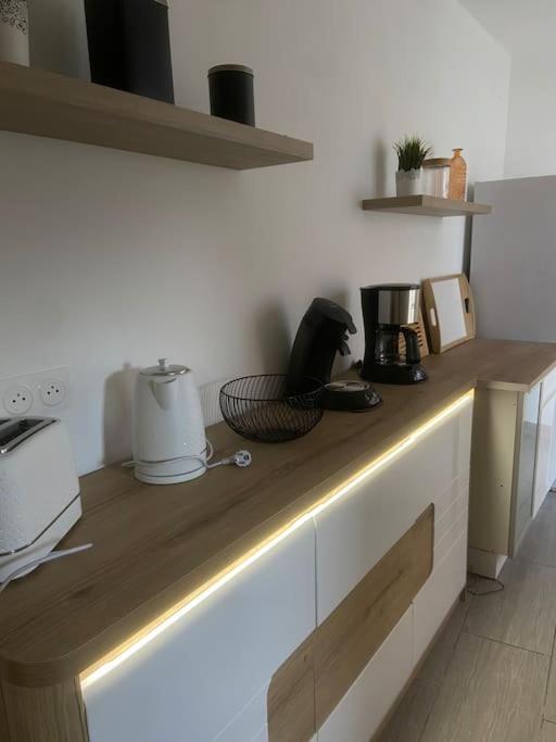Gite Comme Chez Soi Ducey Les Cheris Екстер'єр фото