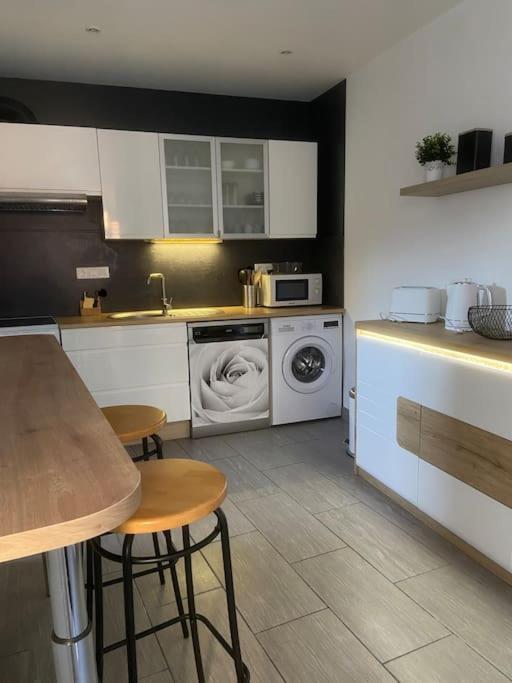 Gite Comme Chez Soi Ducey Les Cheris Екстер'єр фото
