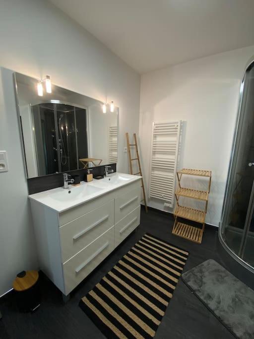 Gite Comme Chez Soi Ducey Les Cheris Екстер'єр фото